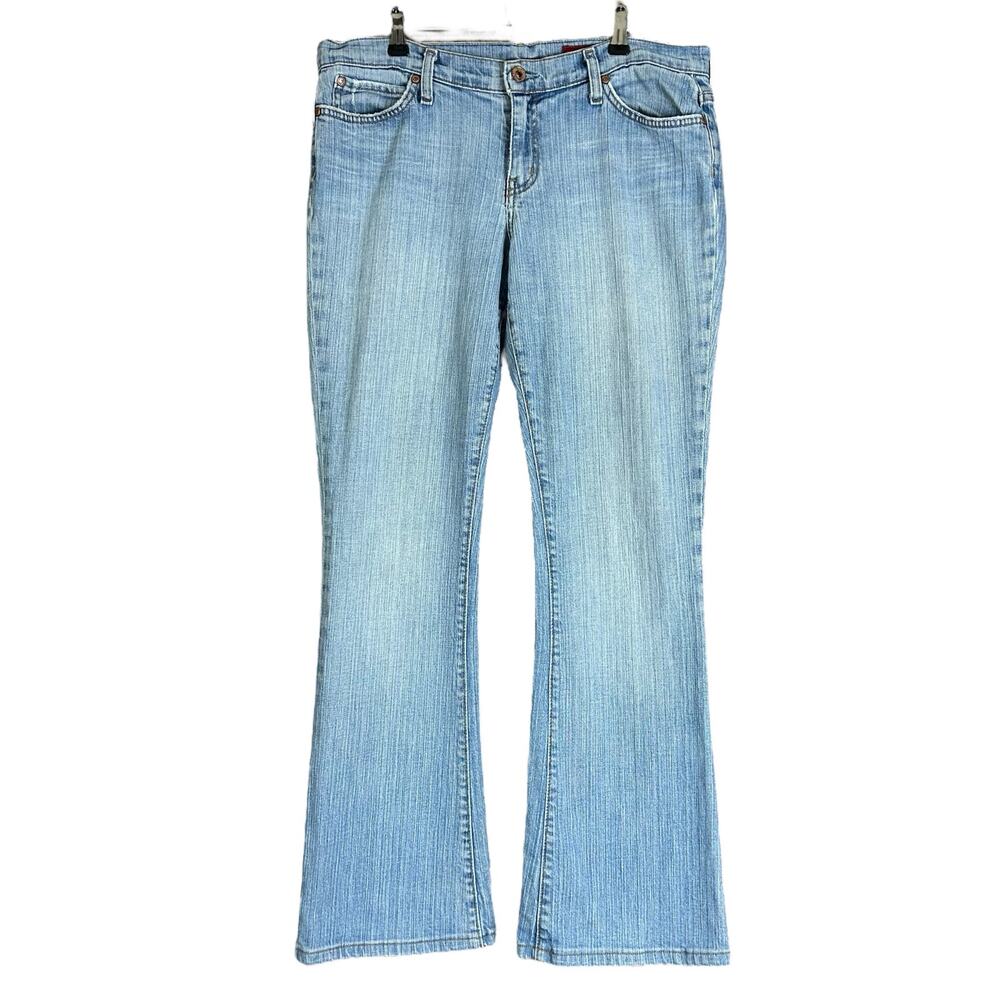 Blue 2 Jeans Women Sze 32 Light Blue Distress Stone Wash Bootcut Low Rise Denim